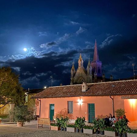 Agriturismo Pizzavacca Villanova sull'Arda Ngoại thất bức ảnh