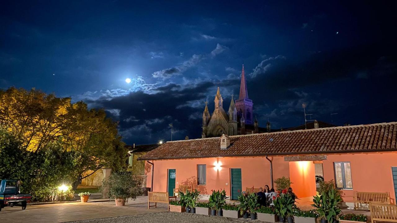 Agriturismo Pizzavacca Villanova sull'Arda Ngoại thất bức ảnh